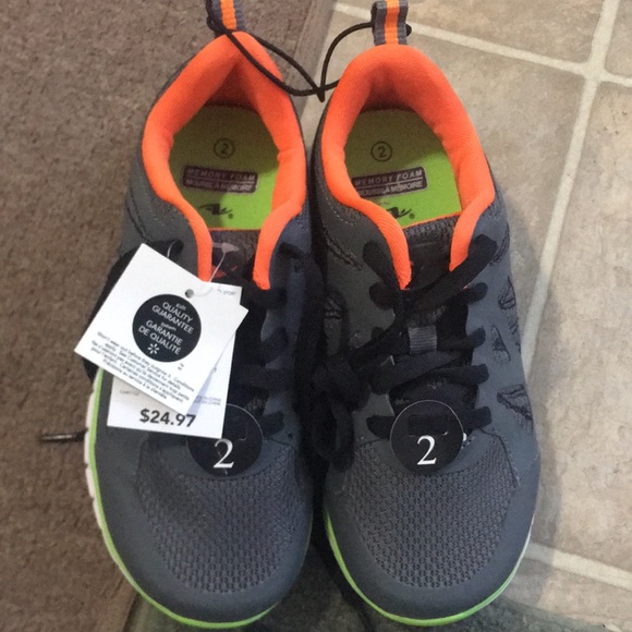 Athletic Work Runner - Picture 2 of 6